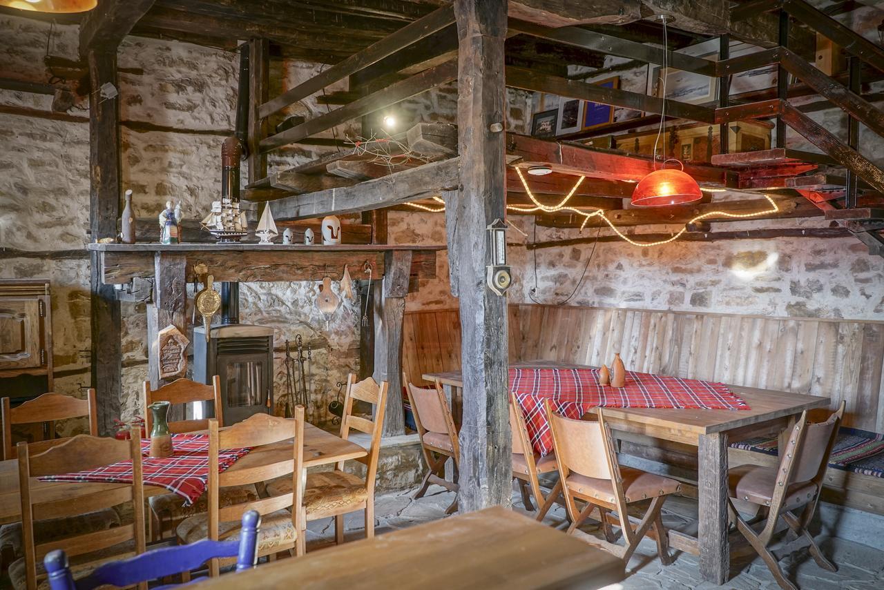 Rooster House Hotel Veliko Tarnovo Exterior photo